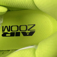 Cargar imagen en el visor de la galería, Pegasus Premium Volt Black HQ2592-700
