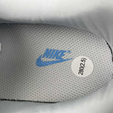 Cargar imagen en el visor de la galería, Nike V2k Run White Sky Blue Silver FD0736-009
