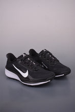 Cargar imagen en el visor de la galería, Nike Reactx Pegasus Trail 5 AGC Black and White HV8121-001
