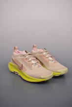 Cargar imagen en el visor de la galería, Nike Reactx Pegasus Trail 5 GTX Beige Yellow FQ9912-101
