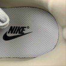 Cargar imagen en el visor de la galería, Nike V2k Run Summit White Metallic Silver FD0736-100
