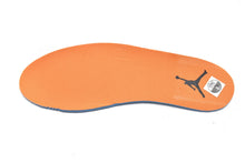 Cargar imagen en el visor de la galería, Air Jordan 4 Retro SE Sail Black Starfish CW7183-100
