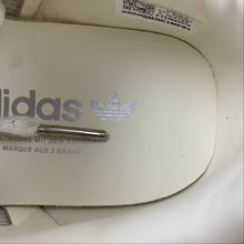 Cargar imagen en el visor de la galería, Notitle x Adidas Samba OG Pink Navy Blue Light Gum IG4198
