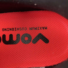 Cargar imagen en el visor de la galería, Nike Zoom Vomero PLUS Black Bright Crimson White HV8150-009
