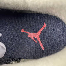 Cargar imagen en el visor de la galería, Air Jordan Spizike Low Medium Olive University Red Black Baroque Brown IH1782-200
