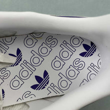 Cargar imagen en el visor de la galería, Adidas Samba OG Cloud White Energy Ink Off White IF6514
