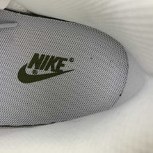 Cargar imagen en el visor de la galería, Air Force 1 07 Low Green White Gum PF9055-777
