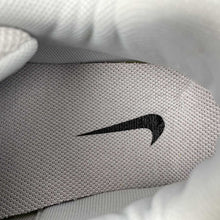 Cargar imagen en el visor de la galería, Nike P-6000 Photon Dust Anthracite Summit White Light Smoke Grey IB3081-001

