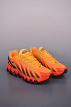 Cargar imagen en el visor de la galería, Air Max Dn8 Bright Orange Black Gradient HF7310-800
