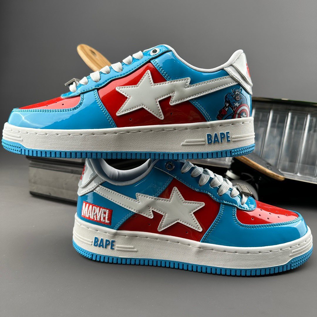 Marvel BAPE STA Captain America スニーカー BAPE Marvel Comics x Bape Sta 2022 