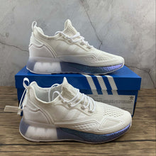 Cargar imagen en el visor de la galería, Adidas ZX 2K Boost White White Blue Violet Met. FV2928
