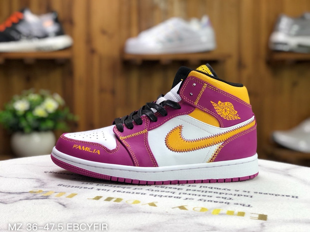 Air Jordan 1 Mid Familia DC0500-100