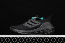 Cargar imagen en el visor de la galería, Adidas UltraBoost 21 All Black
