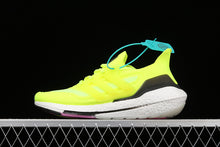 Cargar imagen en el visor de la galería, Adidas UltraBoost 21 Solar Yellow Pink

