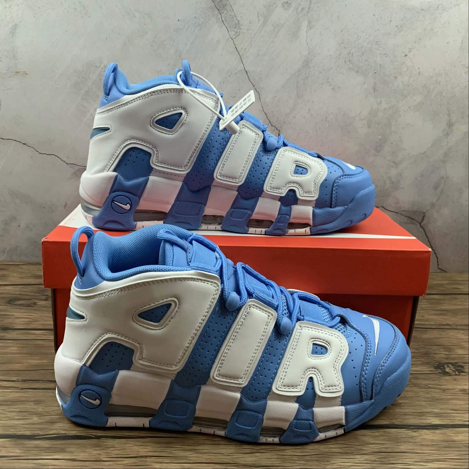 Nike uptempo 2024 96 university blue