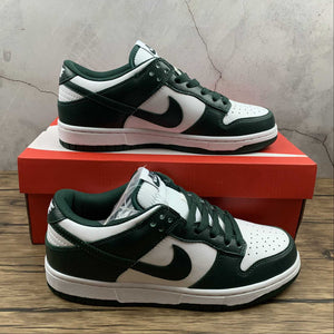 SB Dunk Low PRM Army Green White CW1590-102