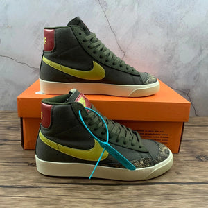 Blazer Mid Olive Snakeskin