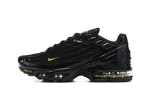 Cargar imagen en el visor de la galería, Air Max Plus 3 Black Metallic Gold CD0471-010
