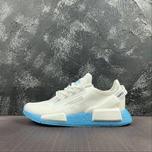 Cargar imagen en el visor de la galería, Adidas NMD R1 V2 White Blue FX3901
