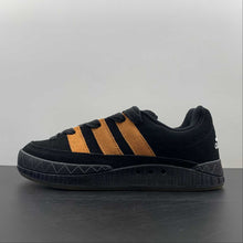 Cargar imagen en el visor de la galería, Adidas Adimatic Jamal Smith Black Orange Rush GX8976

