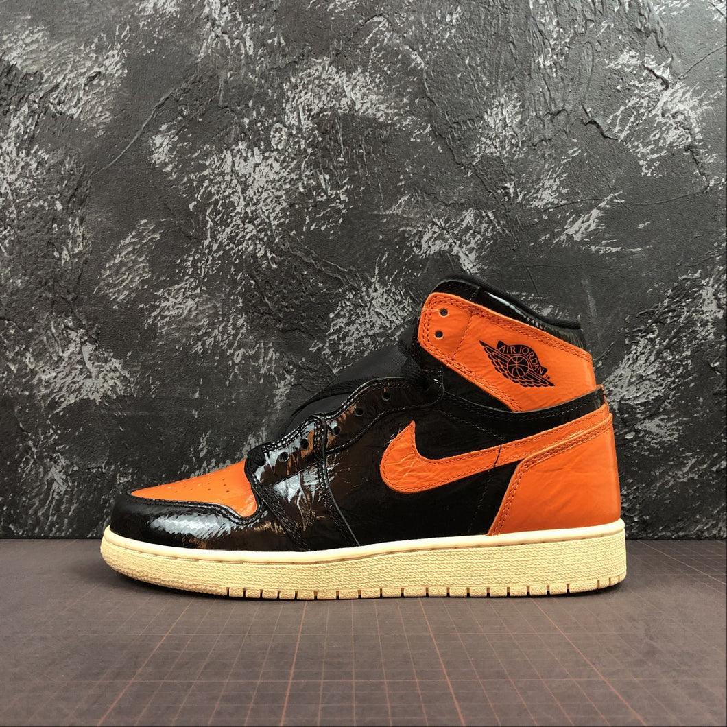 Air Jordan 1 Retro High OG Black Starfish-Pale Vanila 575441-028