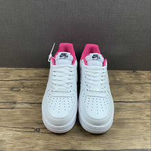 Cargar imagen en el visor de la galería, Air Force 1 07 Low Dragon Fruit White Pink DV3809-100
