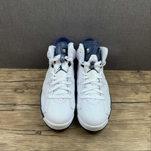 Cargar imagen en el visor de la galería, Air Jordan 6 Retro White Midnight Navy CT8529-141
