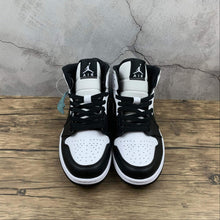 Cargar imagen en el visor de la galería, Air Jordan 1 Mid Black White-LT Smoke Grey
