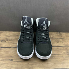 Cargar imagen en el visor de la galería, Air Jordan 5 Retro Black Cool Grey-White  CT4838-011

