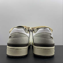 Cargar imagen en el visor de la galería, Adidas Forum 84 Low Off White Brown GX4567

