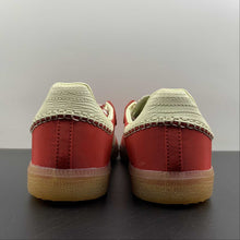 Cargar imagen en el visor de la galería, Adidas Samba Wales Bonner Red White Gum GY6612
