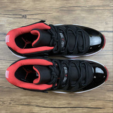 Cargar imagen en el visor de la galería, Air Jordan 11 Retro Low Black True Red-White 528895-012
