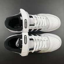 Cargar imagen en el visor de la galería, Adidas Forum Low White White Black
