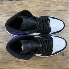 Cargar imagen en el visor de la galería, Air Jordan 1 Mid Black White Purple
