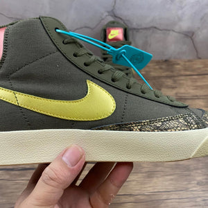 Blazer Mid Olive Snakeskin