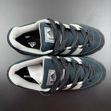 Cargar imagen en el visor de la galería, Adidas Adimatic Neighborhood Black
