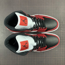 Cargar imagen en el visor de la galería, Air Jordan 1 Mid Black Black Gym Red
