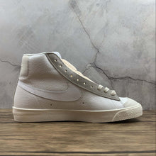 Cargar imagen en el visor de la galería, Blazer Mid 77 Vintage White Sail Platinum Tint
