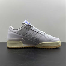 Cargar imagen en el visor de la galería, Adidas Forum 84 Low White White Blue
