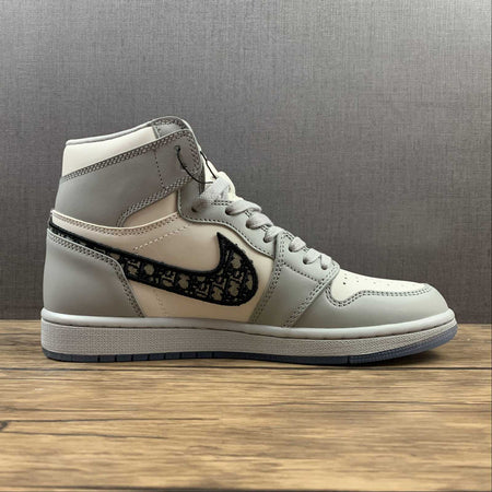 Air Jordan 1 Retro High OG Dior Beige White 555088-029