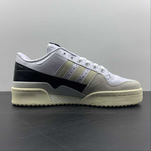 Cargar imagen en el visor de la galería, Adidas Forum 84 Low White Beige Black GY2541
