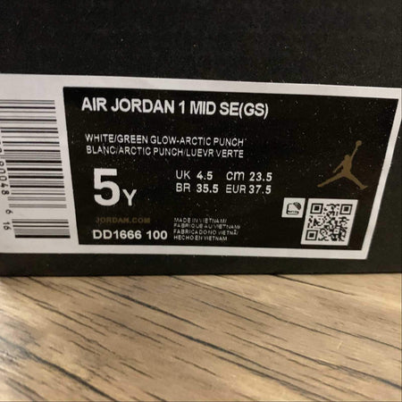 Air Jordan 1 Mid SE Paint Drip DD1666-100