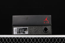 Cargar imagen en el visor de la galería, Air Jordan 3 Retro Antique Brass Brown 626988-018
