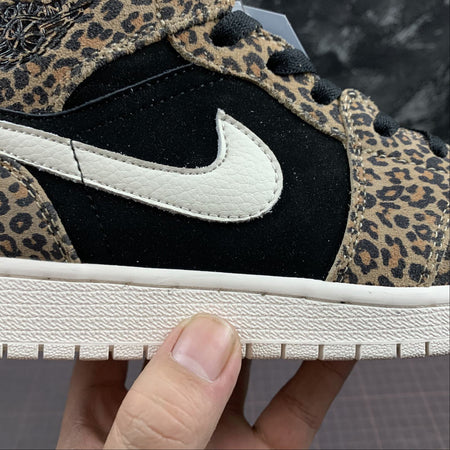 Air Jordan 1 Mid (GS) Cherry Blossom Powder