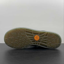 Cargar imagen en el visor de la galería, Adidas Adimatic Jamal Smith Black Orange Rush GX8976
