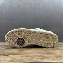 Cargar imagen en el visor de la galería, Adidas Forum 84 Low White Brown Beige GY4126
