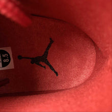 Cargar imagen en el visor de la galería, Air Jordan 11 Retro Gym Red Black-White
