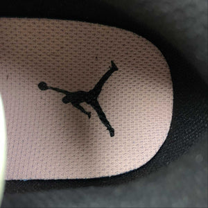 Air Jordan 1 Low “Made With Love” Grey Brown