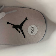 Cargar imagen en el visor de la galería, Air Jordan 3 Retro White Dark Mocha Atmosphere CK9246-102
