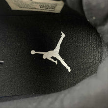 Cargar imagen en el visor de la galería, Air Jordan Legacy 312 Low Black White Fluorescent Green CJ5500-013
